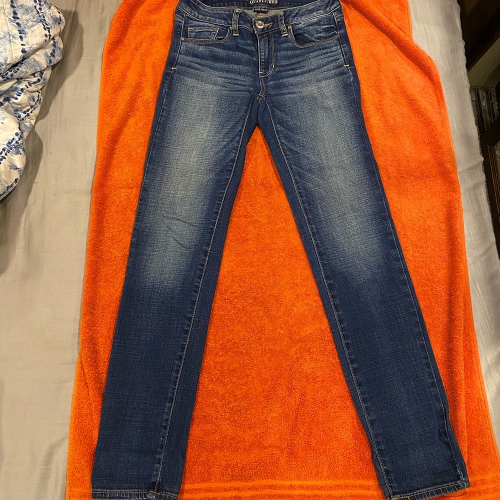 American Eagle skinny jeans